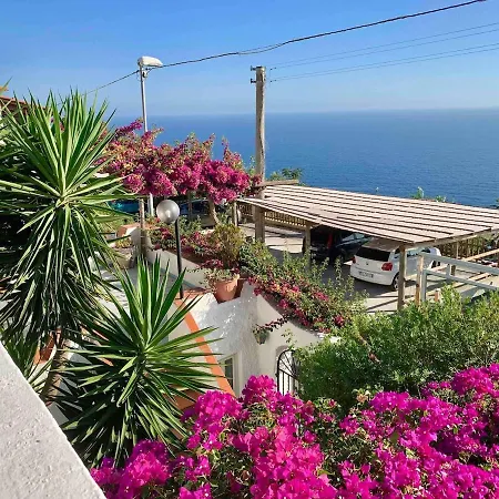 Apartamento Angolo Di Paradiso *